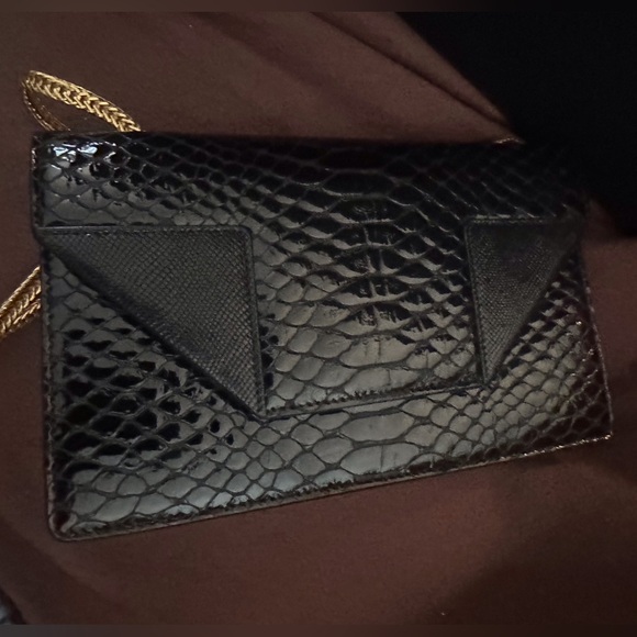 Saint Laurent Mini Betty, Patent Embossed Reptile - Picture 7 of 11
